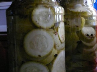 Кабачки маринованные по-болгарски