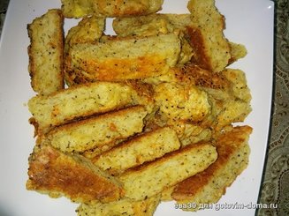 Бискотти с пармезаном и черным перцем