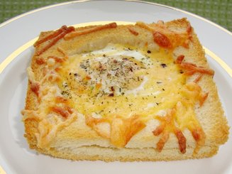 Горячая закуска из яиц