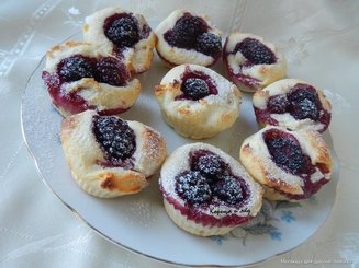 Творожные  кексы с ягодами