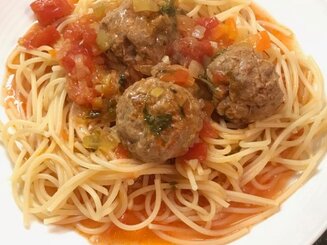 Мясные тефтели в ароматном соусе
