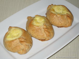 Открытые пирожки с сыром и зеленью