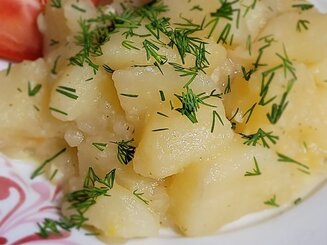 Картофель тушеный (Parolt burgonya)