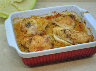 Капуста, запечённая в духовке с курочкой