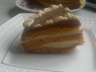 Медовик с яблочно-карамельным кремом
