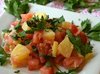 Фруктовый салат с помидорами и ананасом по-японски