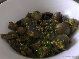 Шампиньоны в горчичном соусе