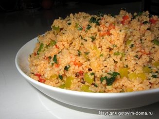 Салат с кускусом и овощами