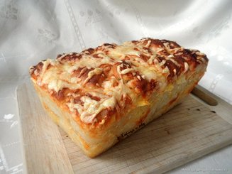 Ароматный хлебушек с сыром и чесноком