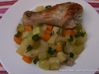 Курица с овощами, запечённая в духовке