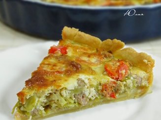 Открытый пирог с капустой и мясным фаршем
