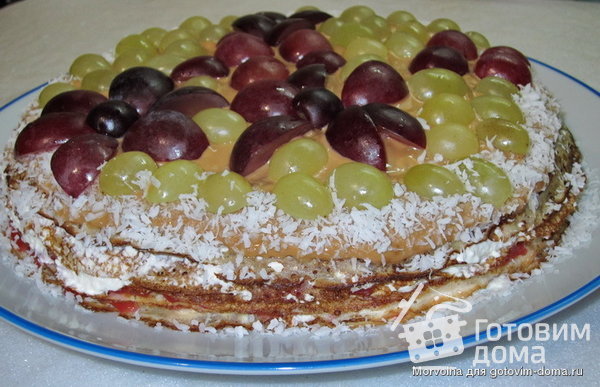 Блинный торт творожно-ягодный фото к рецепту 1