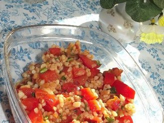 Салат с кускусом и овощами