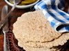 Тонкие пшенично-ржаные лепёшки с орехами (или семечками)
