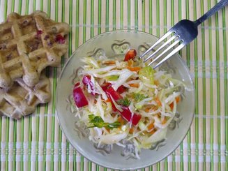 Салат с капустой "Пестренький"