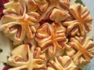 Колбасные цветочки к завтраку