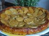 Пирог с карамельными грушами и голубым сыром