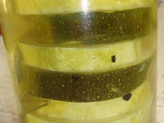 Кабачки маринованные по-болгарски