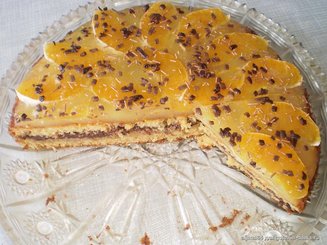 Торт "Апельсиновое чудо" с орехами и шоколадным кремом