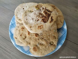 Хлеб масляный с оливками