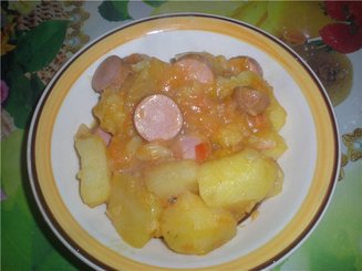 Рагу с картофелем и сосисками