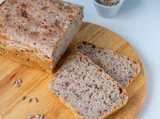 Литовский пшеничный хлеб со злаками