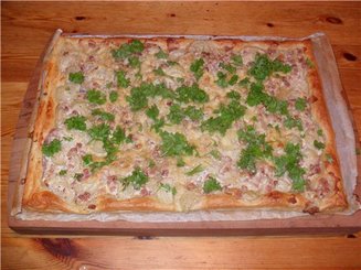 Фламмкухен из Эльзасса - пирог с луком, беконом и сыром