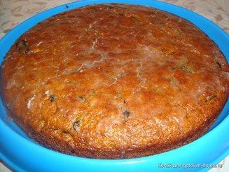 Морковный пирог с черносливом