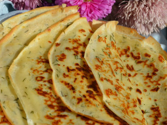 Сырные блины с укропом