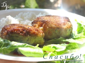 Мясные биточки с кабачками и сыром