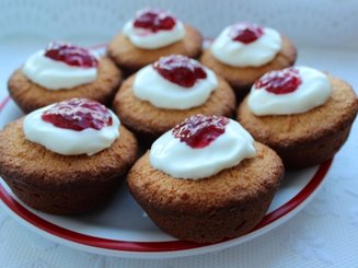 Пирожное Рунеберга