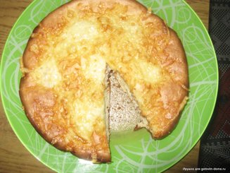 Пирог с фрикадельками