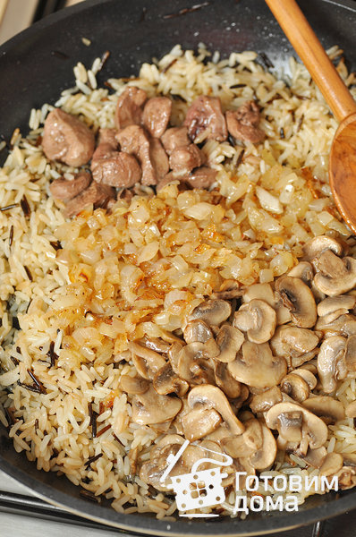 Курица, фаршированная рисом и грибами фото к рецепту 8
