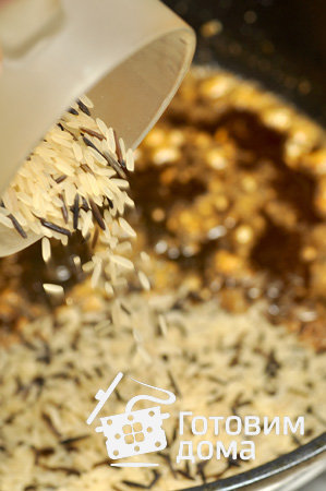 Рис с креветками и зеленым горошком фото к рецепту 3