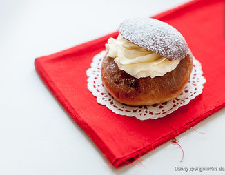 Шведские булочки Semla