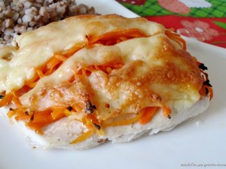 Куриное филе с корейской морковью и моцареллой