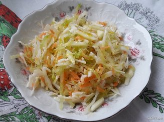 Салат из редьки с яблоками