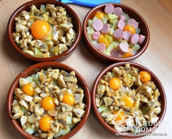 Яйца, запеченные с картофелем и грибами фото к рецепту 4