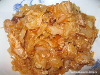 Капуста тушеная с мясом