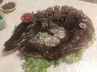 Щука, фаршированная грибами