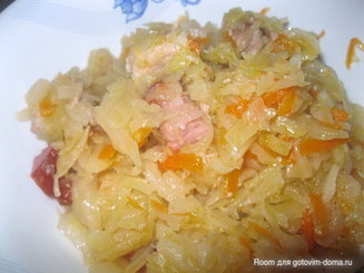Капуста тушеная с мясом