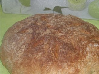 Деревенский ржаной хлеб на дрожжах