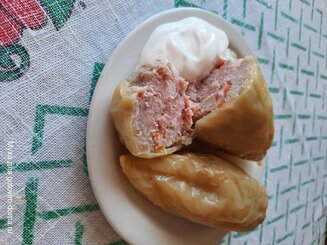 Перец красный фаршированный бараньим фаршем