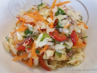 Салат с капустой "Пестренький"
