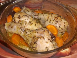 Запеченные куриные голени, маринованные в дижонской горчице