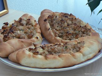Пидэ (турецкая пицца)