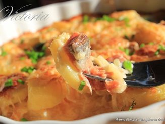 Запеченный картофель с селедкой