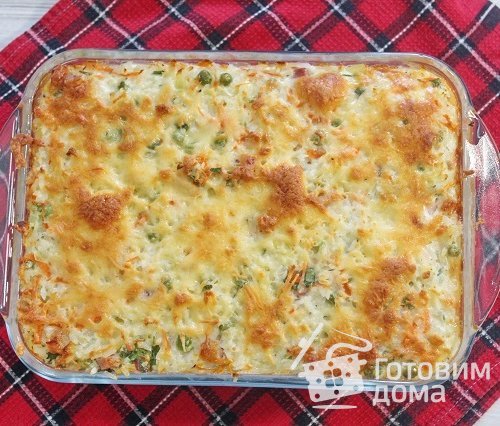 Рисовая запеканка с грудинкой и овощами