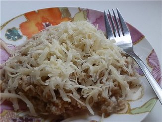 Овсяная каша со свежим шпинатом и сыром