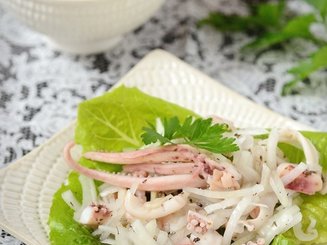 Хтаподи салата ( салат из осьминога)